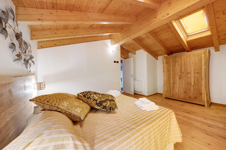Others 3, Villa Lice - Vigneto, Genova