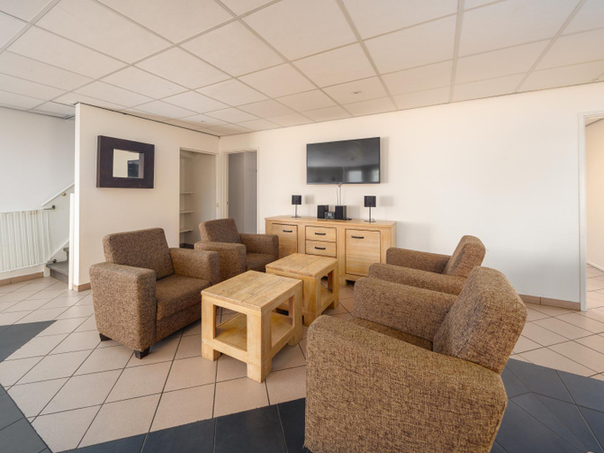 Others 4, Vakantiepark 't Hooge Holt, Hardenberg