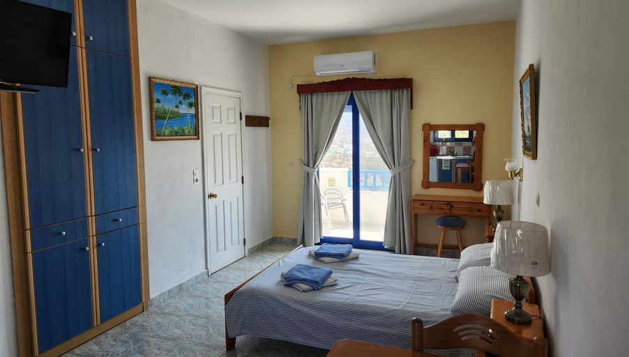 Bedroom, Horizon View Studios, South Aegean