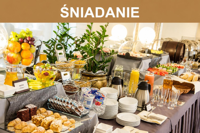 Food & Drinks 5, Hotel Miodowy M Cyn, Opatów