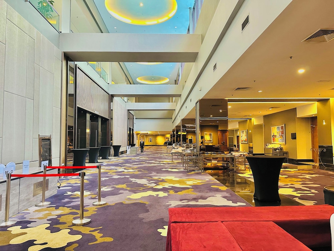 Food & Drinks, KL Service Apartment at Times Square, Kuala Lumpur