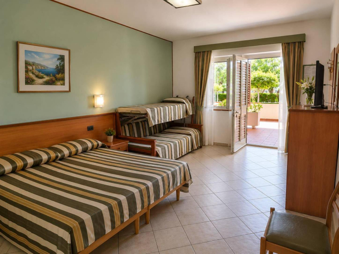 Bedroom 3, Zilema, Cosenza