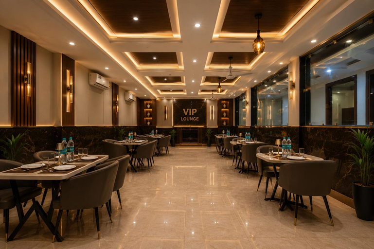 Restaurant 5, Hotel TARK Premium Near IGI Airport Delhi, Delhi