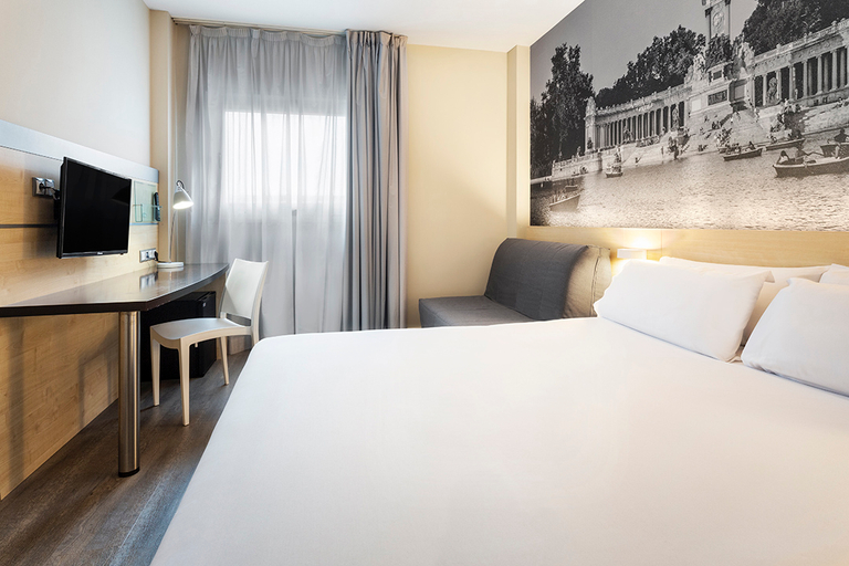 Bedroom 3, B&B Hotel Madrid Aeropuerto T1 T2 T3, Madrid