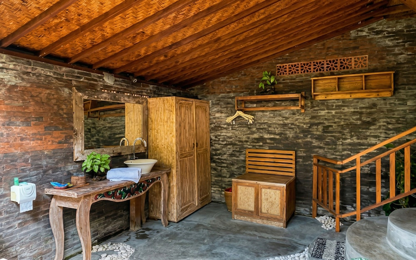 Bathroom 3, Sirya Farm House, Tabanan