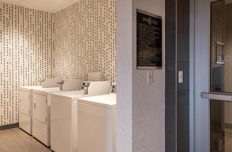 Bathroom, Home2 Suites by Hilton West Edmonton, Division No. 11