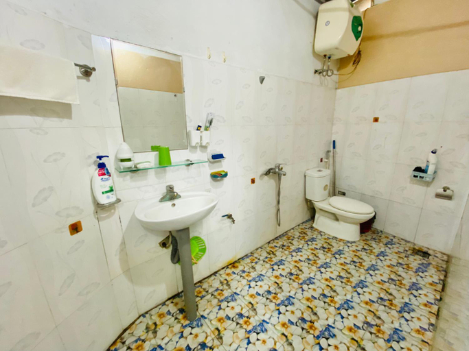 Bathroom 3, Nam My Van Homestay, Thái Nguyên