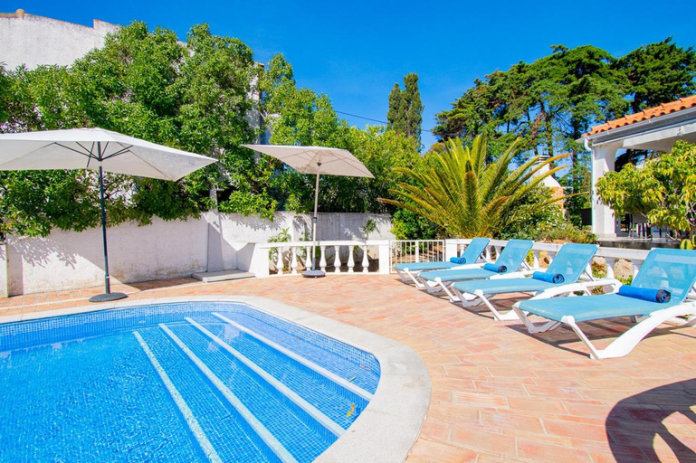 Others 2, Villa Montenegro - Superbly Located Family Vila, Lagoa