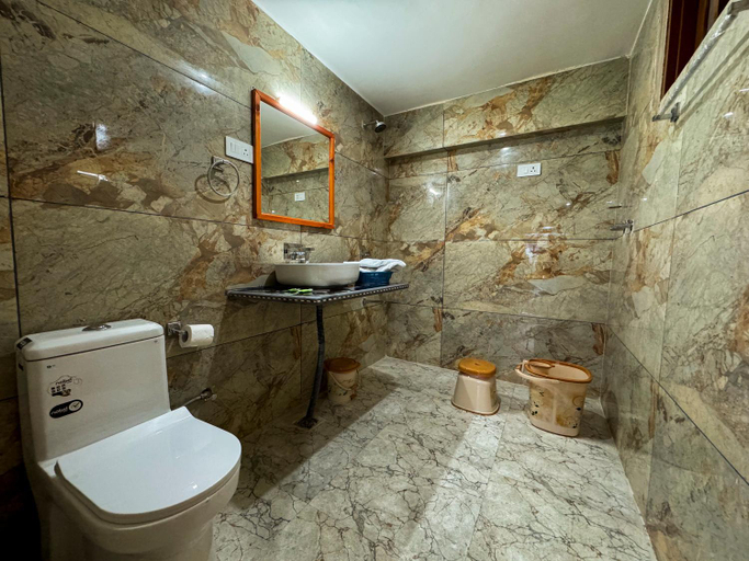 Bathroom, The Other House , Srinagar