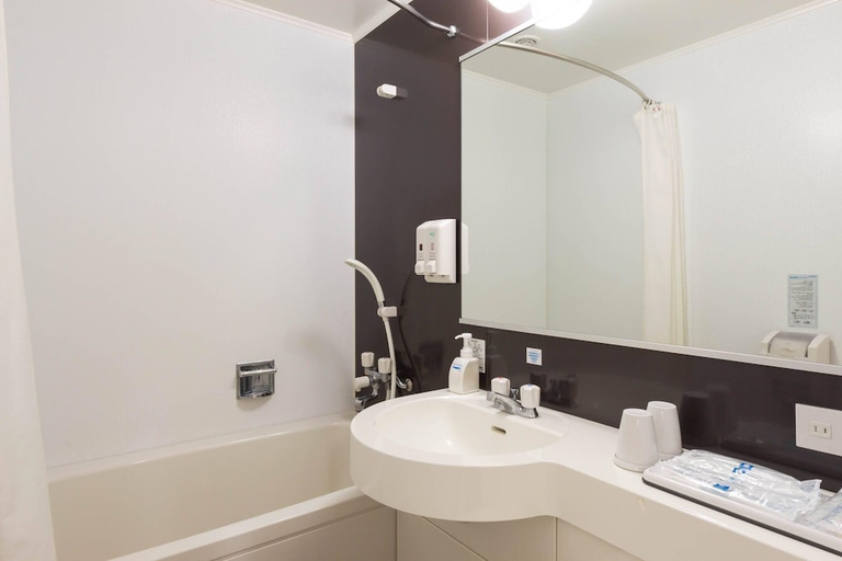 Bathroom 4, Comfort Hotel Naha Prefectural Office, Naha