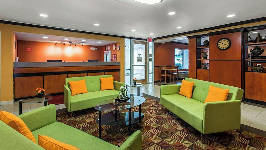 Public Area 2, Studios & Suites 4 Less Charlotte, Mecklenburg