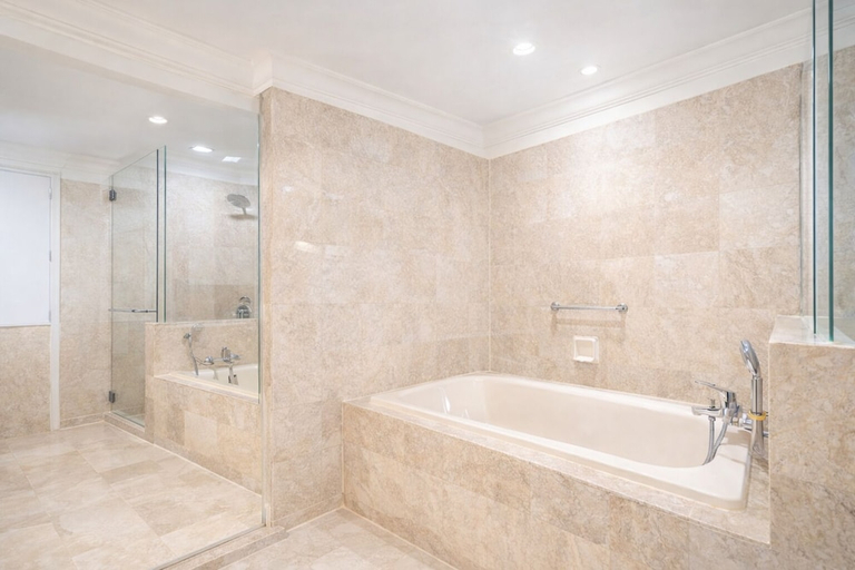 Bathroom 5, KL Bintang Suites At Times Square, Kuala Lumpur