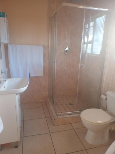 Bathroom, Buliso Homestay, Nelson Mandela Bay
