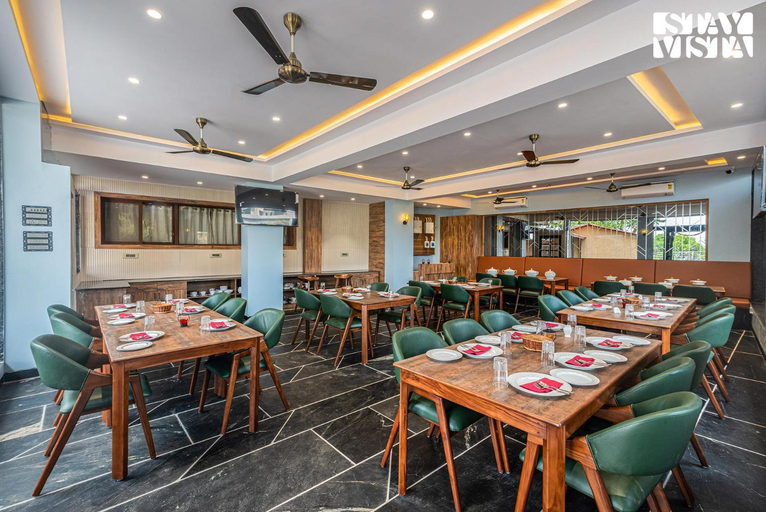 Food & Drinks 5, StayVista at Shrimant Wada Royal Stay, Satara
