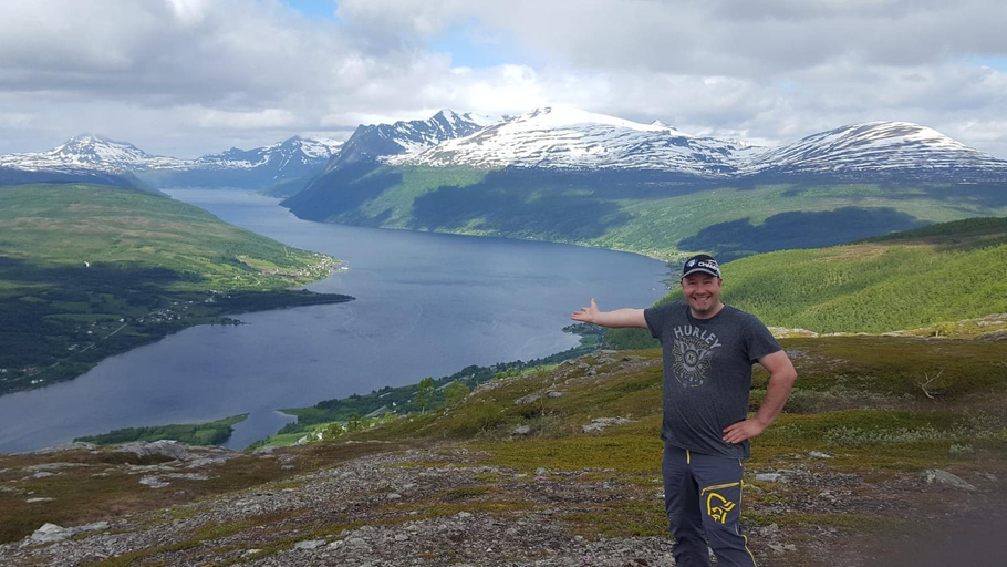Nearby attraction, Aa-Gard, Lavangen