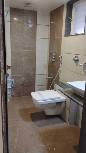 Bathroom 4, Hotel Palliate, Ahmadabad