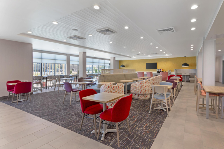 Food & Drinks 5, Home2 Suites By Hilton Calera, Shelby