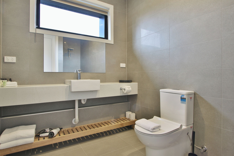 Bathroom 4, Quality Apartments Dandenong, Gr. Dandenong - Dandenong