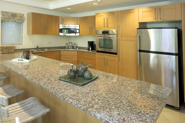 Private kitchen, Palm Beach 110 3 Bedroom Condo