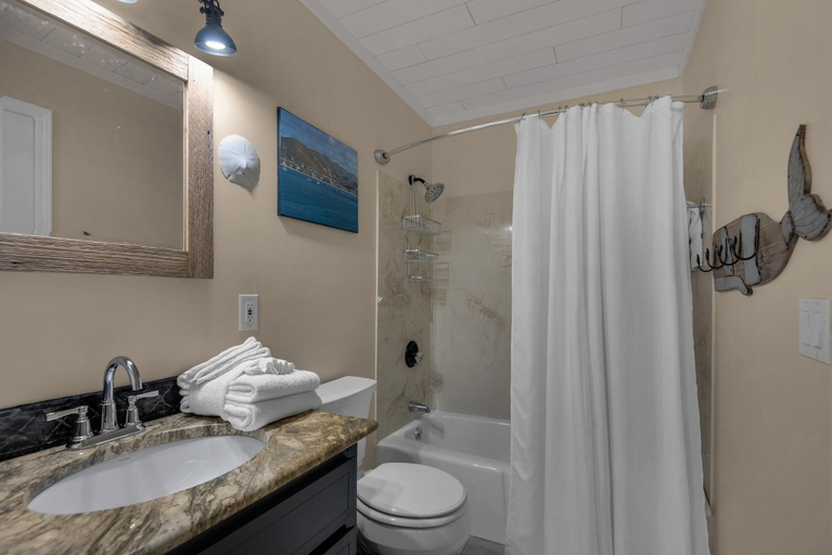 Bathroom 4, Sugar Dunes 211, Escambia