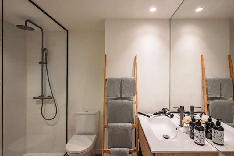 Bathroom 5, INNSiDE by Meliá San Sebastian Orly, Guipúzcoa