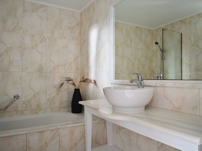 Bathroom 5, Gerakas Belvedere Hotel & Spa, Ionian Islands