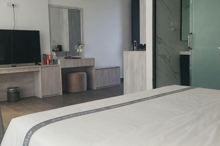 Bedroom 3, 520 Seaview Hotel, Sihanoukville