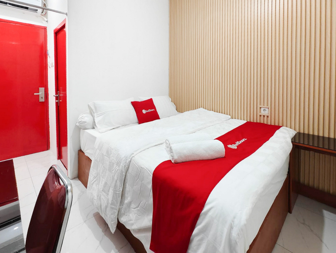 Others 2, RedDoorz near RSUD dr. Soewandhie 3, Surabaya