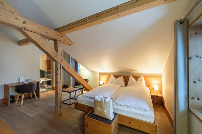 Bedroom 3, The Alpina Mountain Resort, Plessur