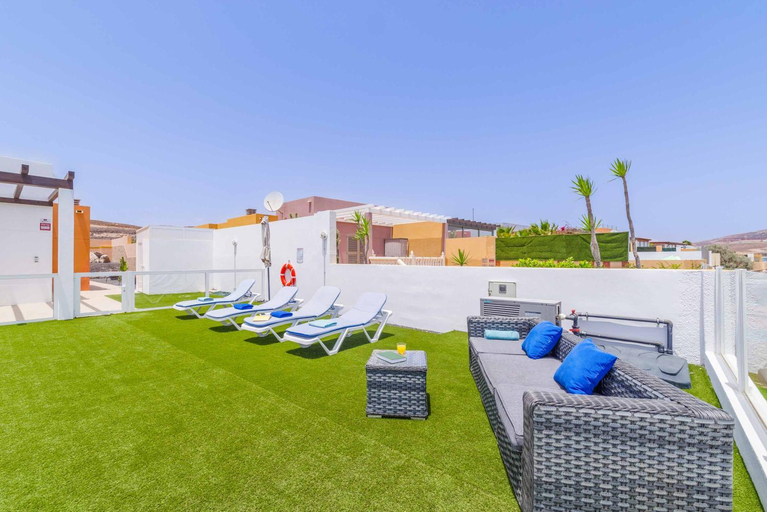 Others 5, Villa Asha, Las Palmas