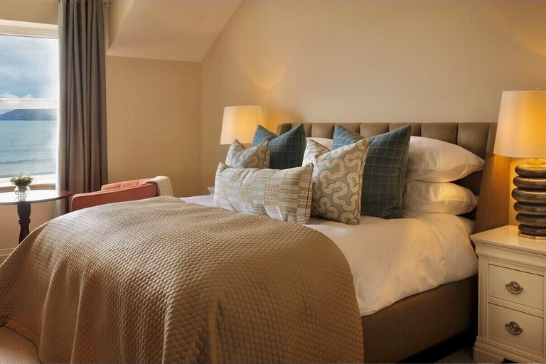 Bedroom 3, Butler Arms Hotel