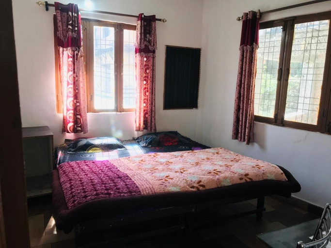 5, Amar home stay, Dehradun