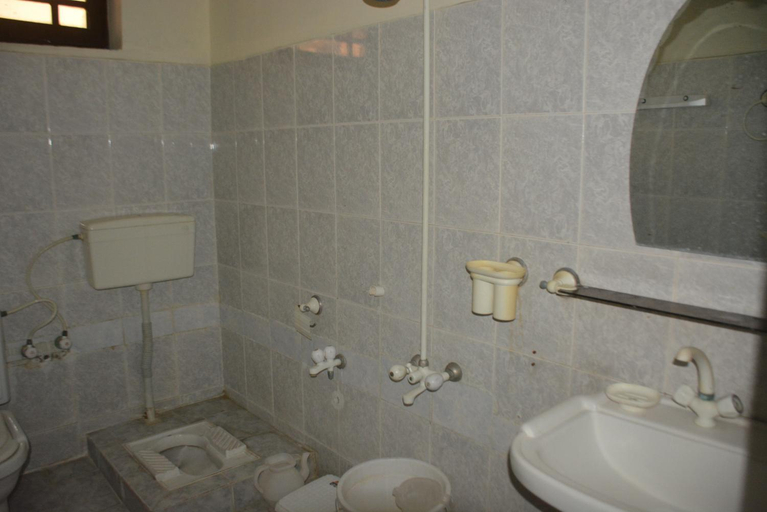 Bathroom 3, Hotel Hills City Swat, Malakand