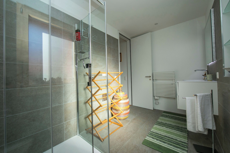Bathroom 3, Ca Melin, Lugano