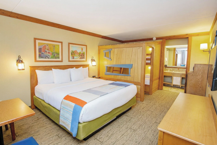 Bedroom 5, Grand Country Waterpark Resort, Taney