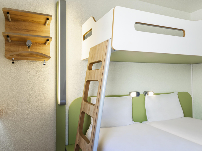 Bedroom 4, ibis budget Paris Porte de Bercy, Val-de-Marne