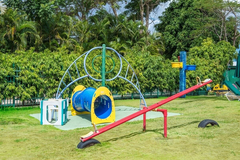 Children's area, Glitter Bay Estate 112 2 Bedroom Apts