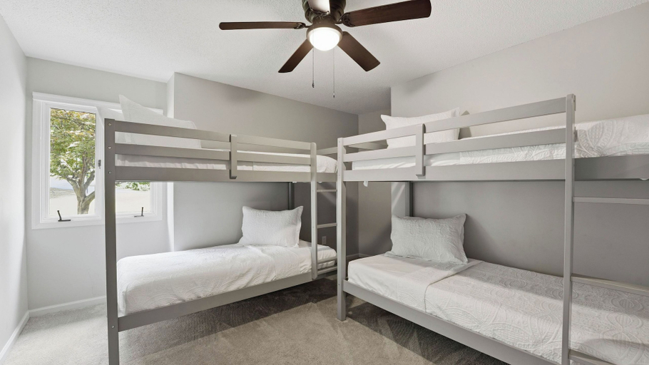 Bedroom 3, Lakefront Home w Pool, Dock, Fire Pit & Game Room Sip, Sip Away by Avantstay, Lincoln