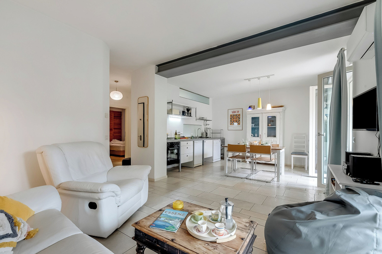 Living area 4, Flower House, Trento