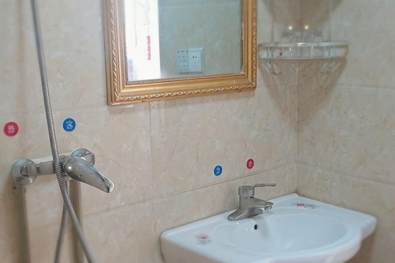 Bathroom 3, HaiziMountainGrandHotel, Garzê Tibetan