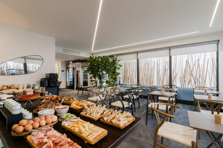 Food & Drinks 4, Glass House - Smart Rooms & Parking, Lecce