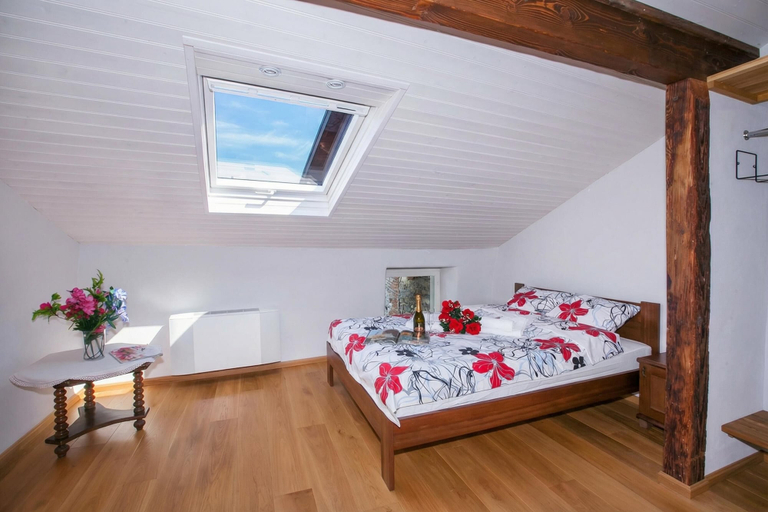 Bedroom 3, Nobiallo Fantastico, Como
