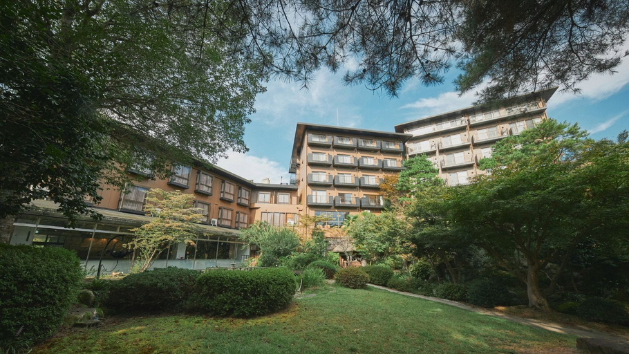 Exterior & Views 2, Hotel KAMOGAWASO, Takehara