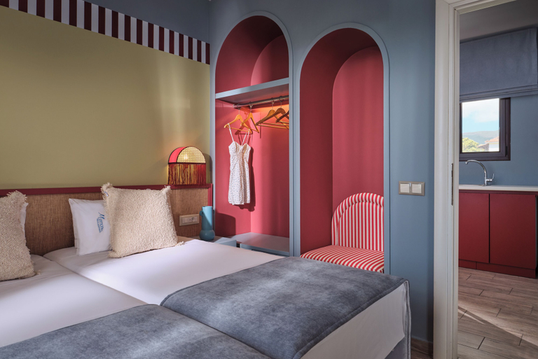 Bedroom 3, Memories Apartments, Ionian Islands