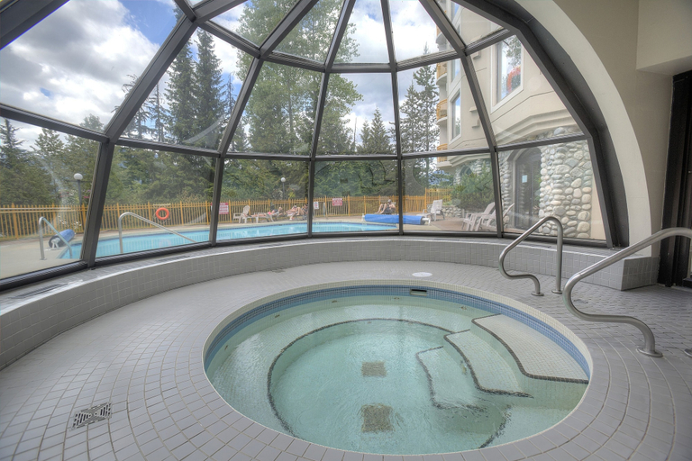Sport & Beauty 4, The Marquise at Whistler Premier, Squamish-Lillooet