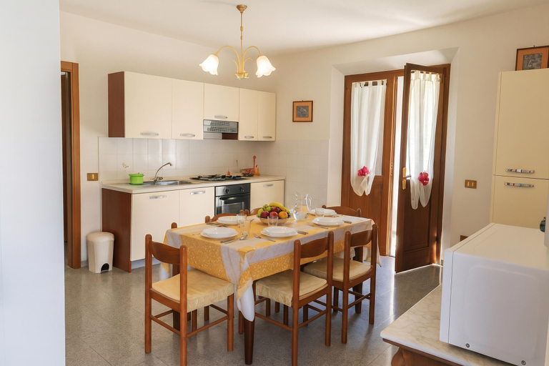 Others 5, Casa Tirrena 600m from sea, Massa Carrara