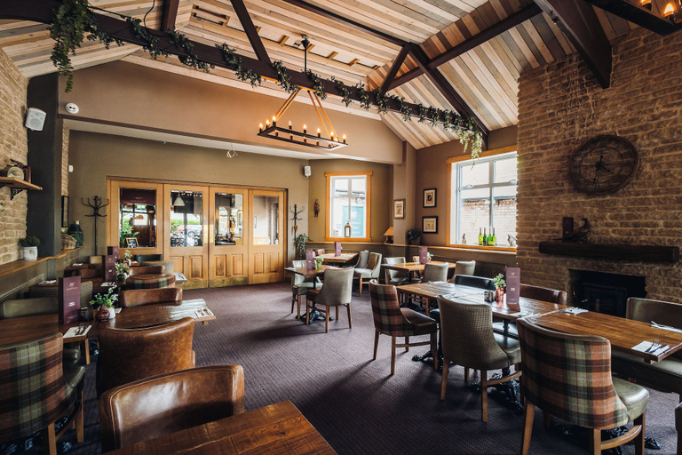 Food & Drinks 4, Griffin Inn, Saint Helens