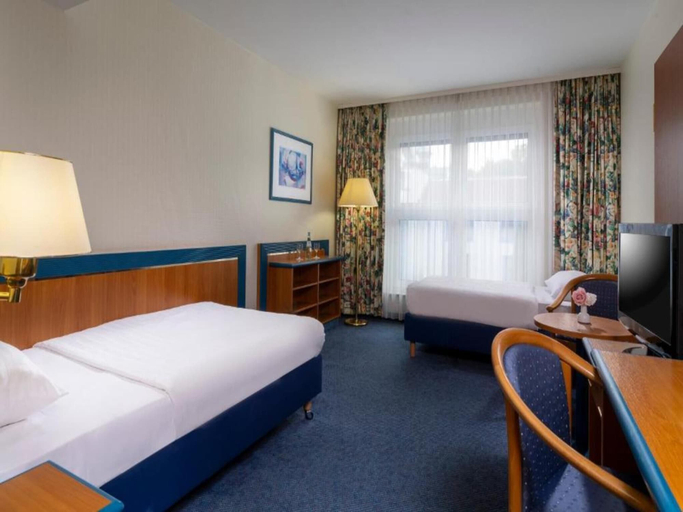 Bedroom 3, Sunday Hotel and Spa Wismar, Nordwestmecklenburg