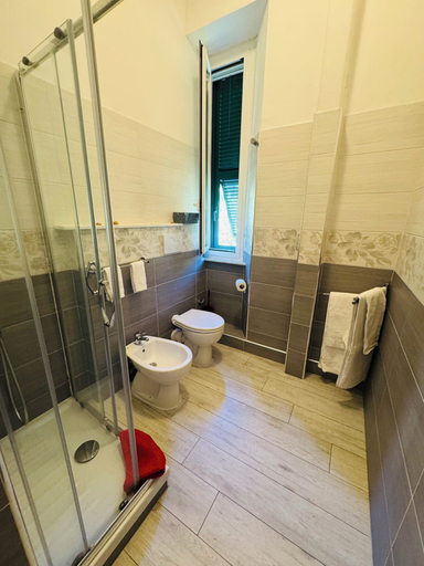 Bathroom 5, Le Stelle Di Martina Affittacamere, La Spezia