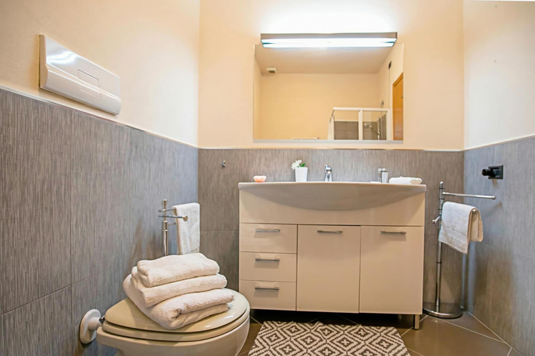 Bathroom 3, Casa Kristall Lago, Brescia